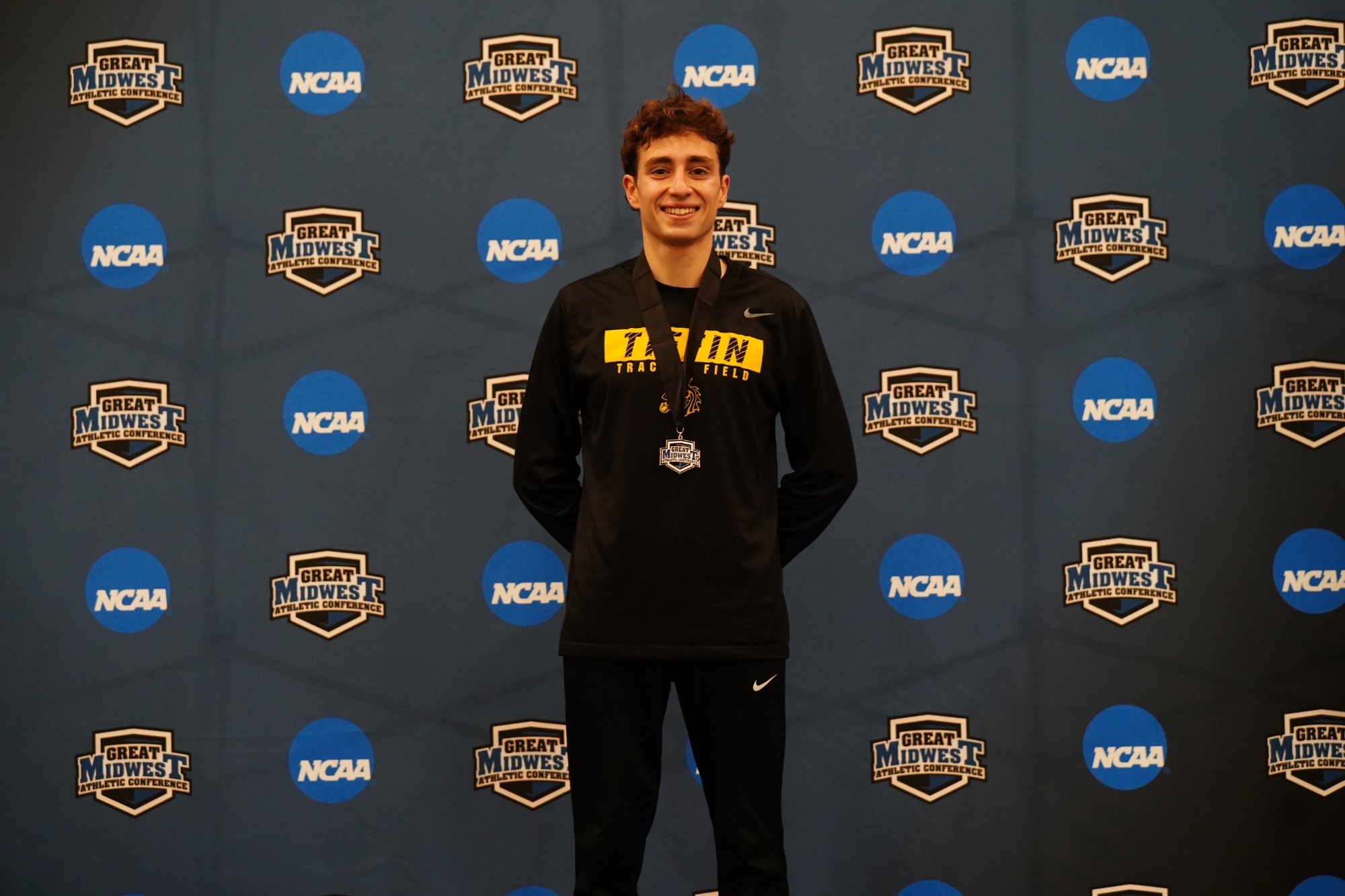 Ramon Rodriguez named G-MAC champion