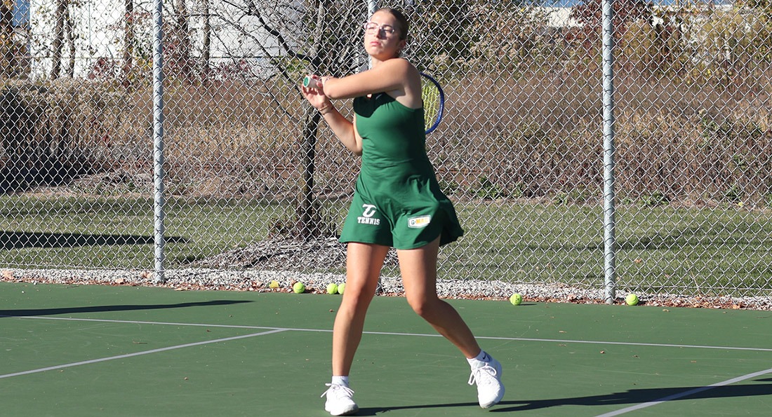 Tiffin defeated Cedarville 6-1.