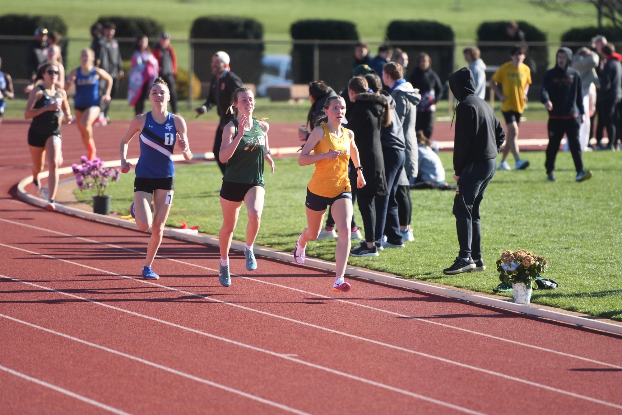Track and Field competes at GVSU