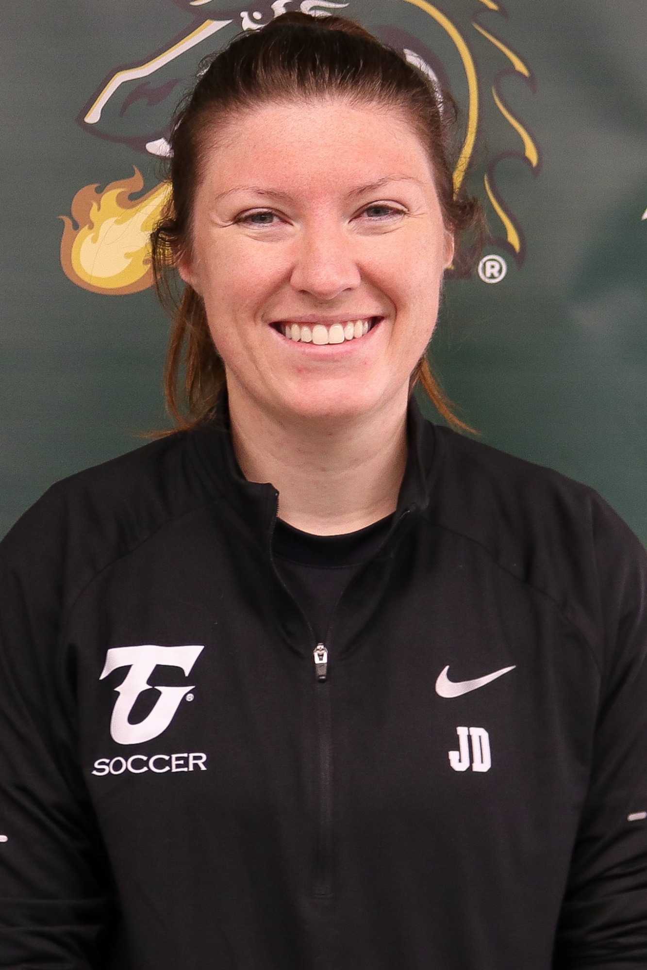 Julie Derenemesnil 2026 Headshot