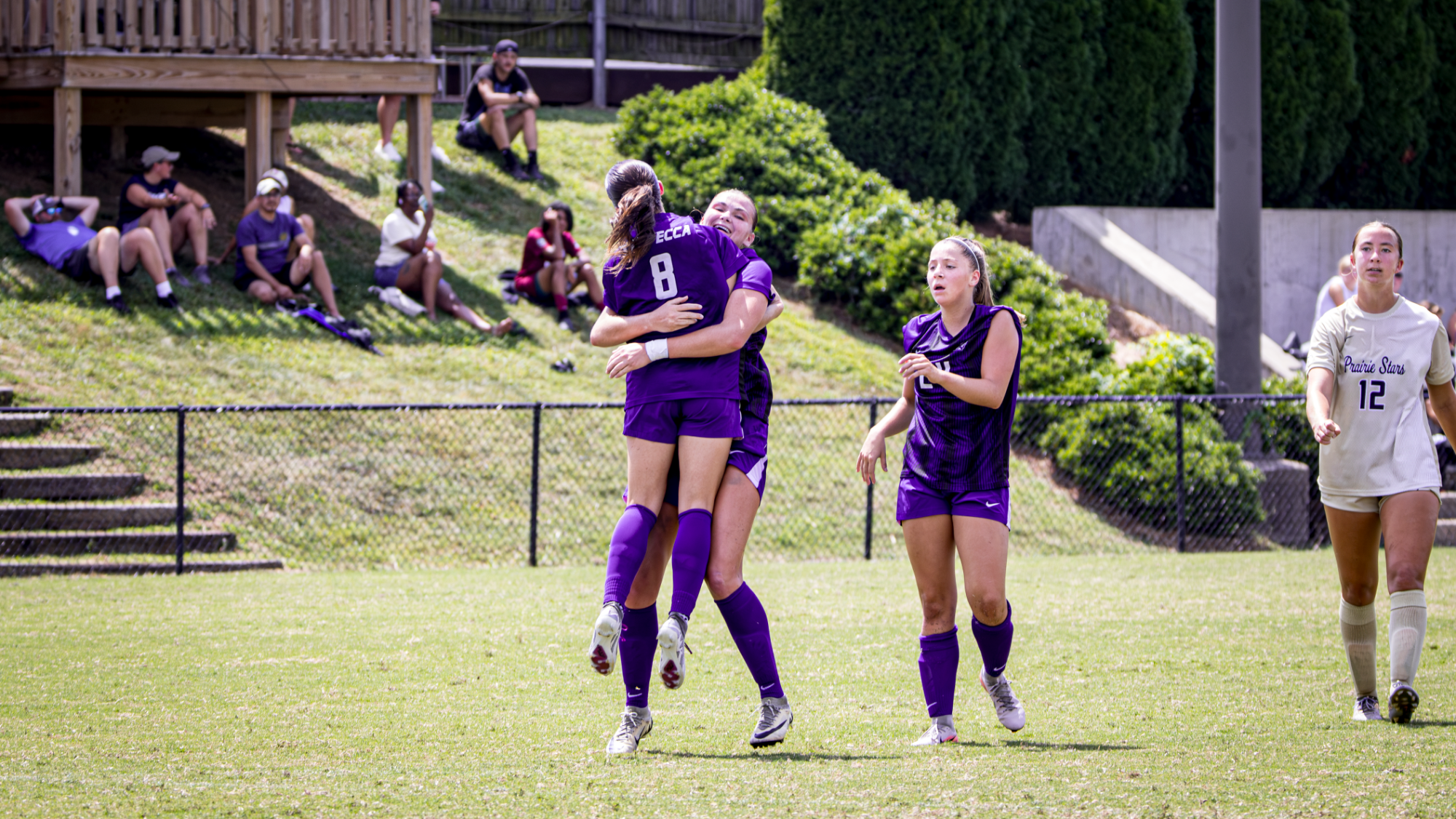Kylie Bradshaw vs CBU