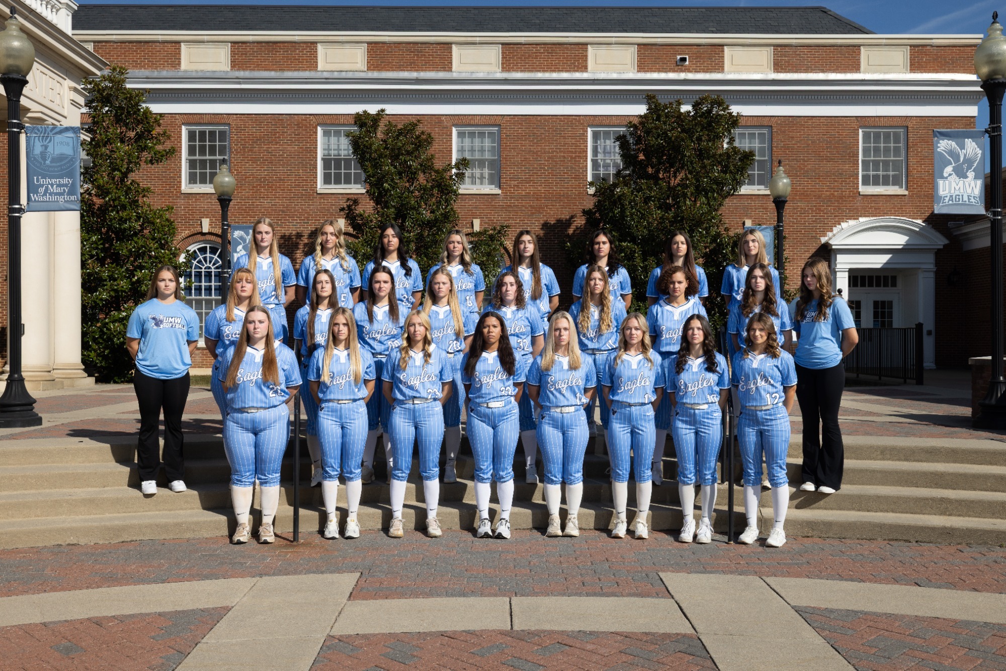 2026 softball team picture