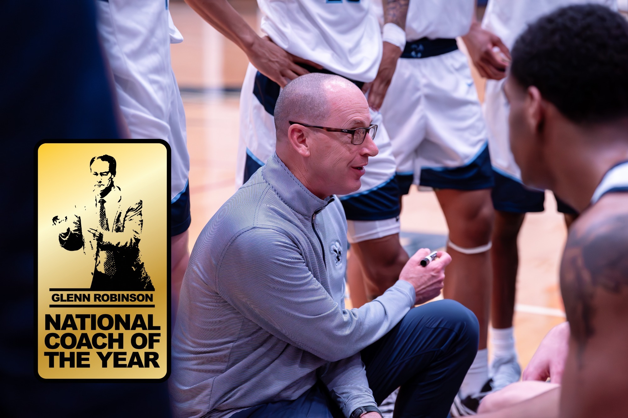 Kahn named recipient of Glenn Robinson award