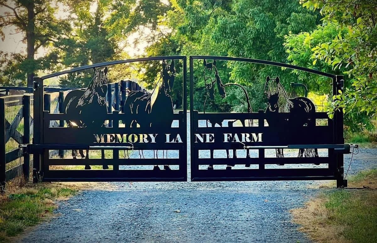Memory Lane Farm Gate