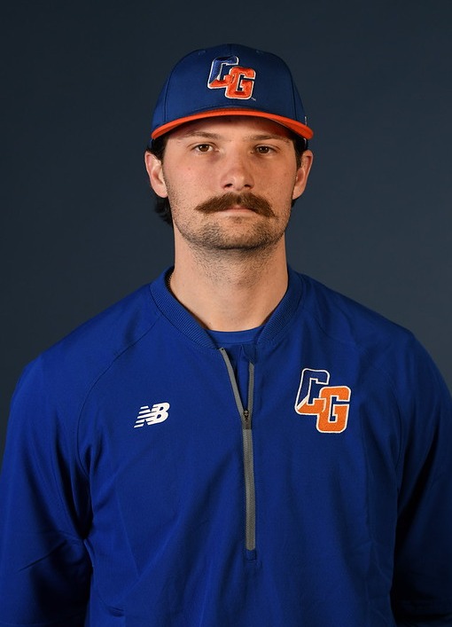 Tommy Bell Headshot