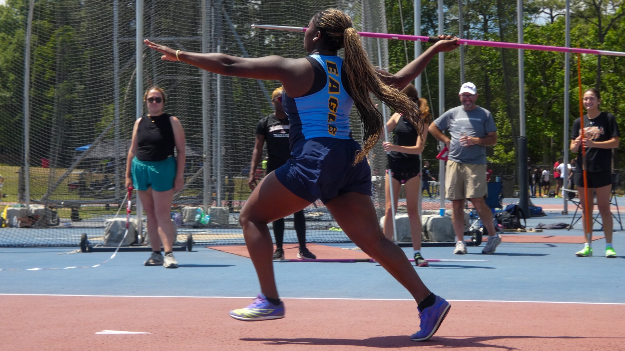 Shaterica Griffin throwing javelin