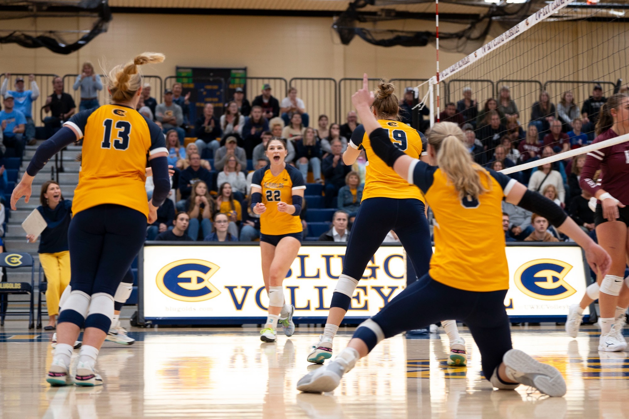 Ella Kiebel 202324 Women's Volleyball University of Wisconsin