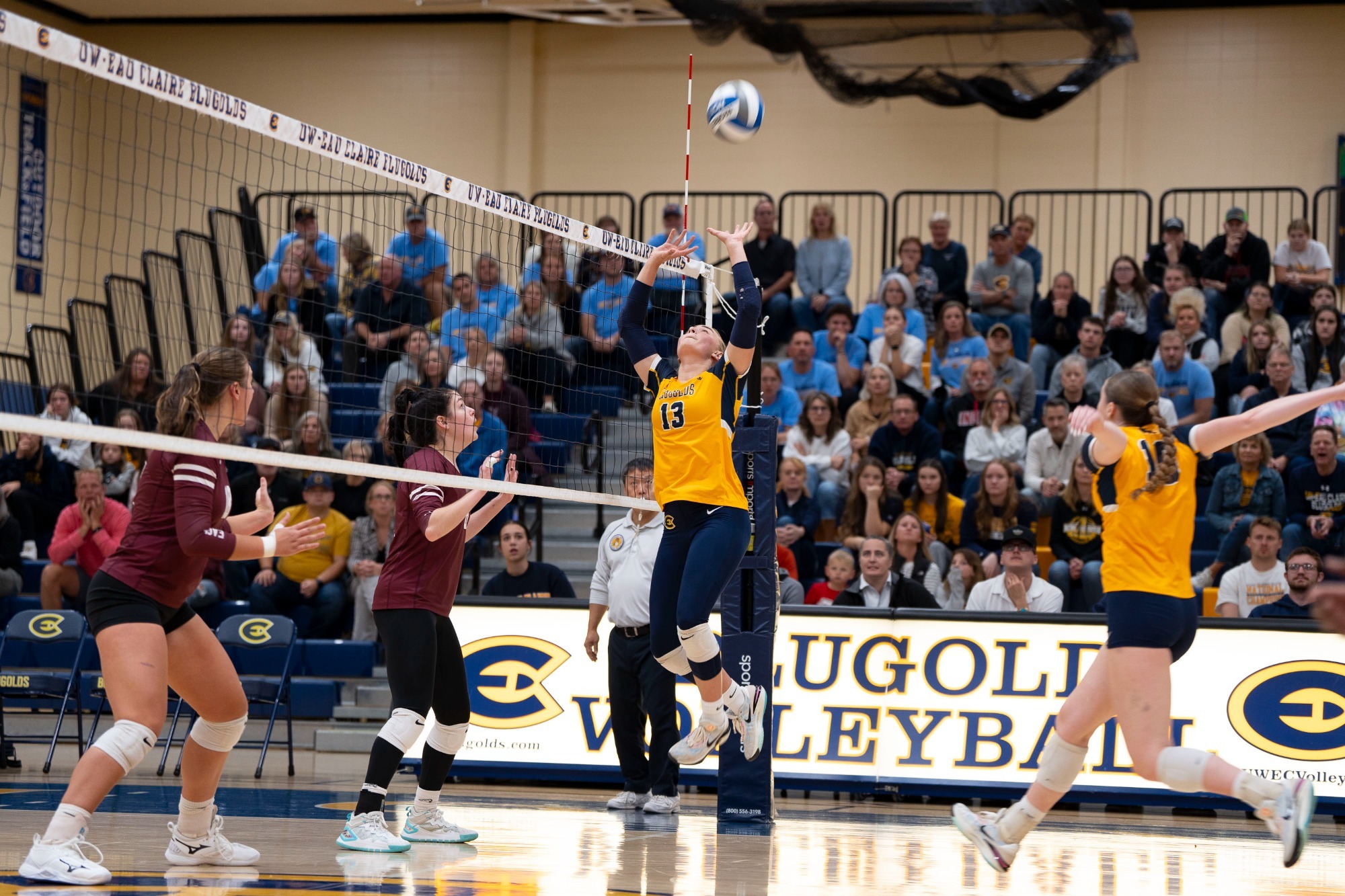 Ella Kiebel 202324 Women's Volleyball University of Wisconsin