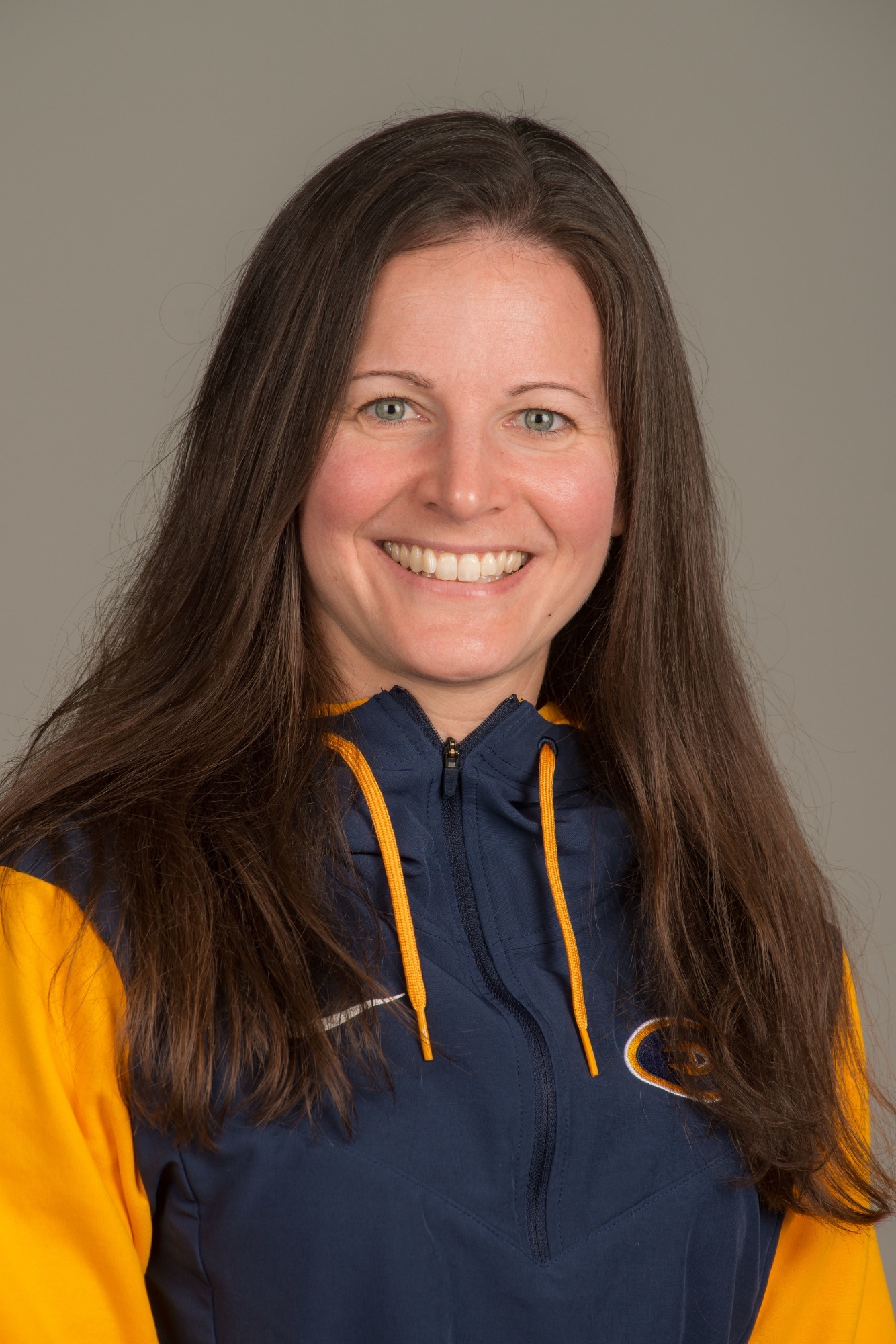 Amanda Hopkins headshot