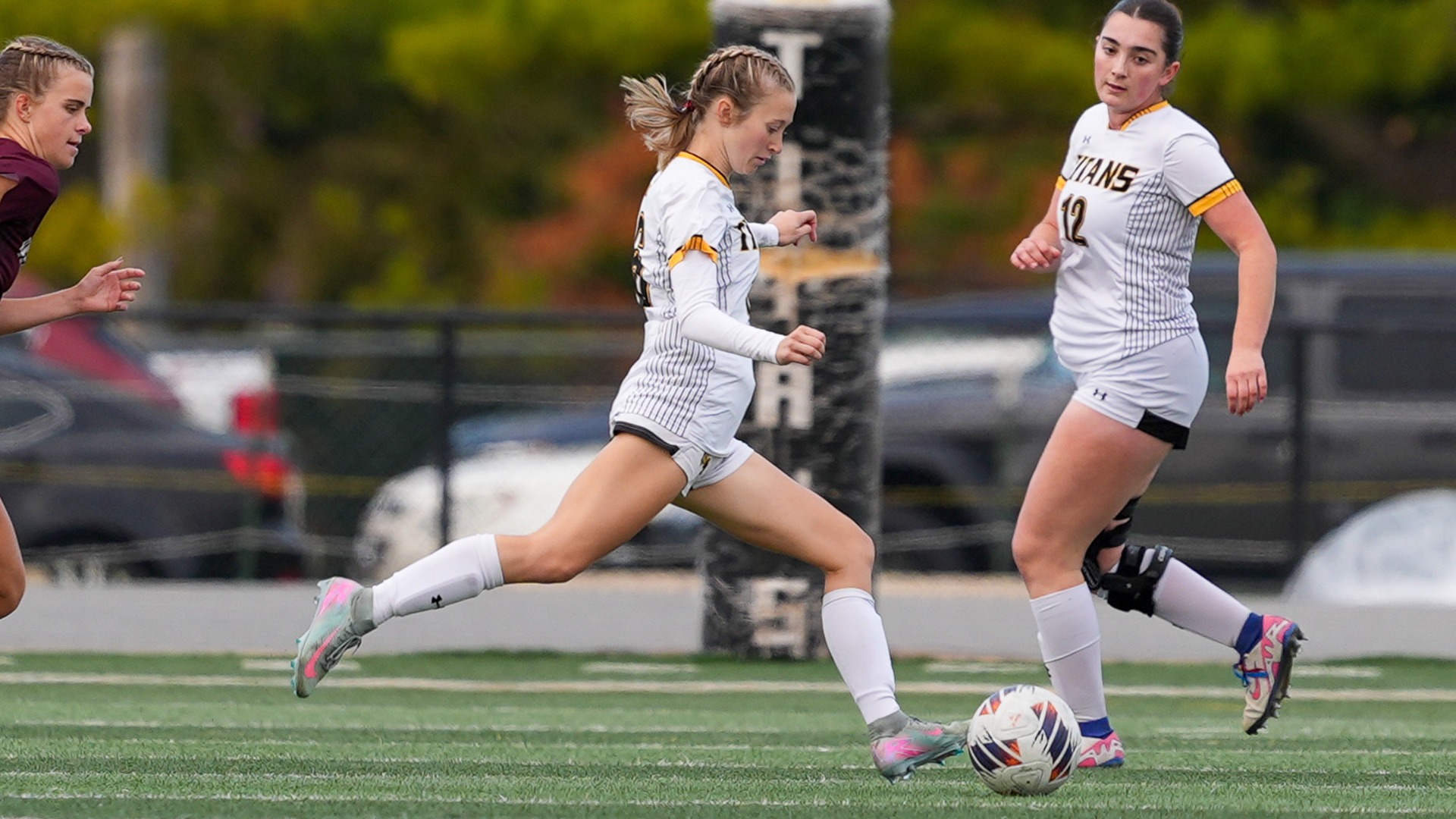 2025 Maris Heun Action Shot, attempting a shot against La Crosse