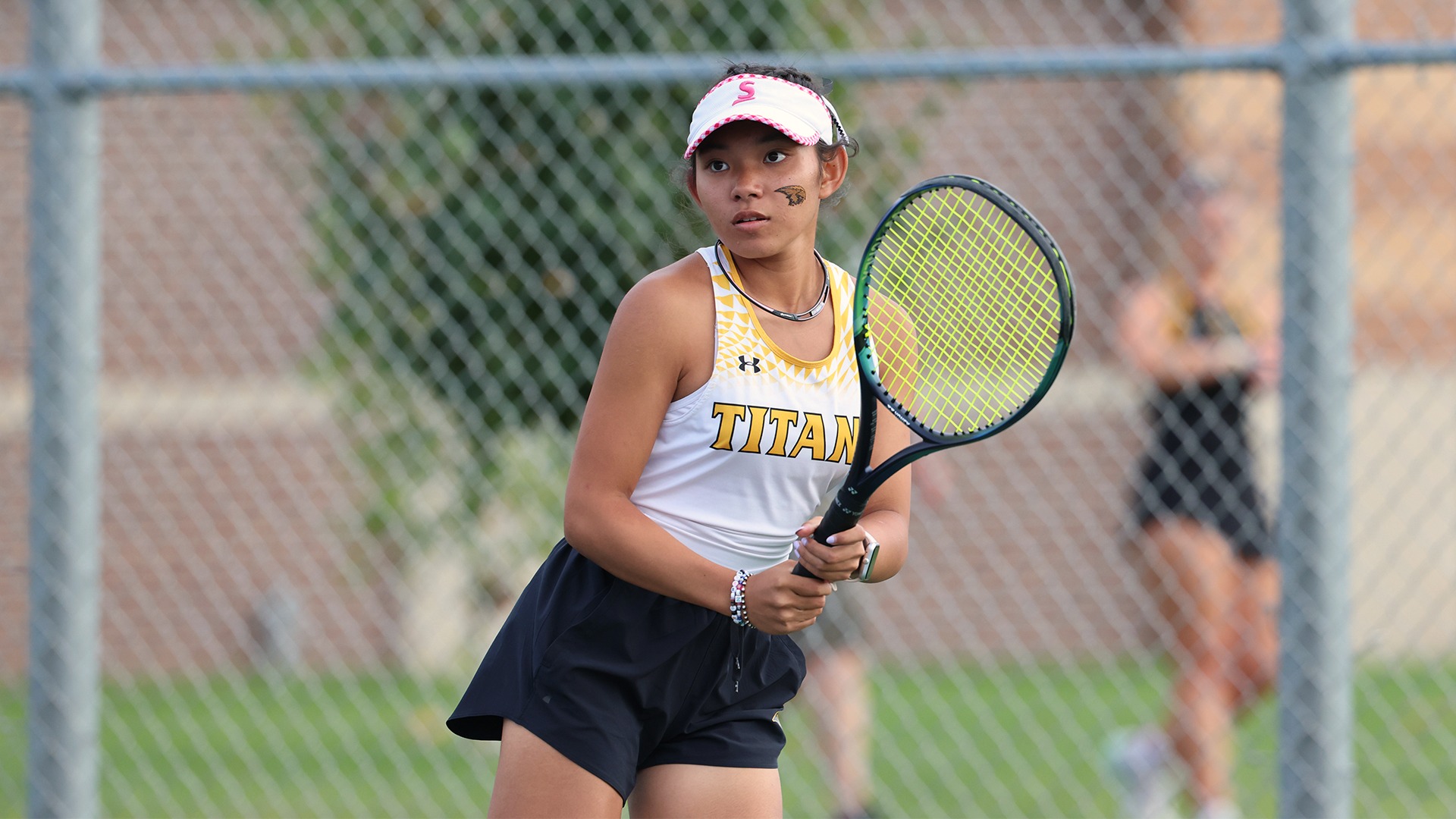 2025 Mana Usui Action Shot, Stout