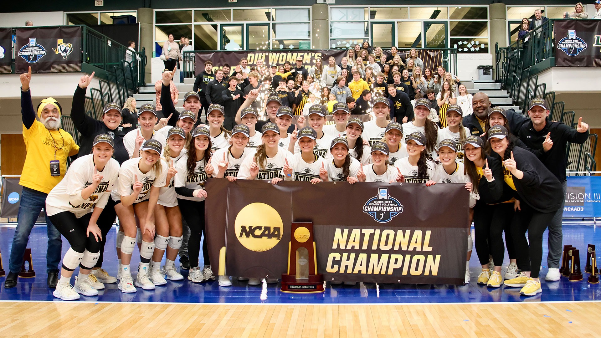 2025 Women's Volleyball National Champs Photo