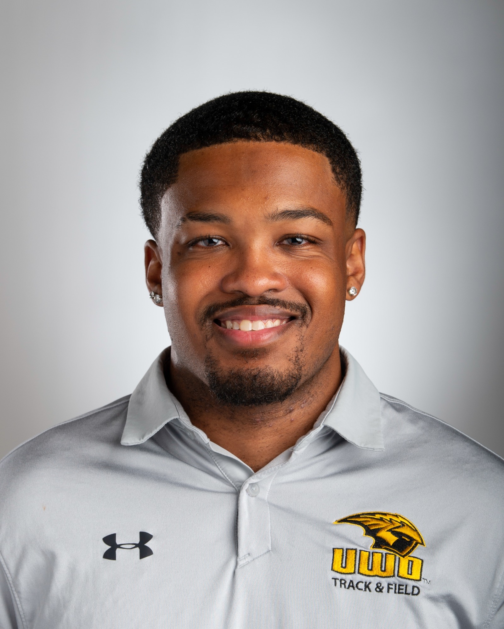 2025 Bryson Hunter Headshot