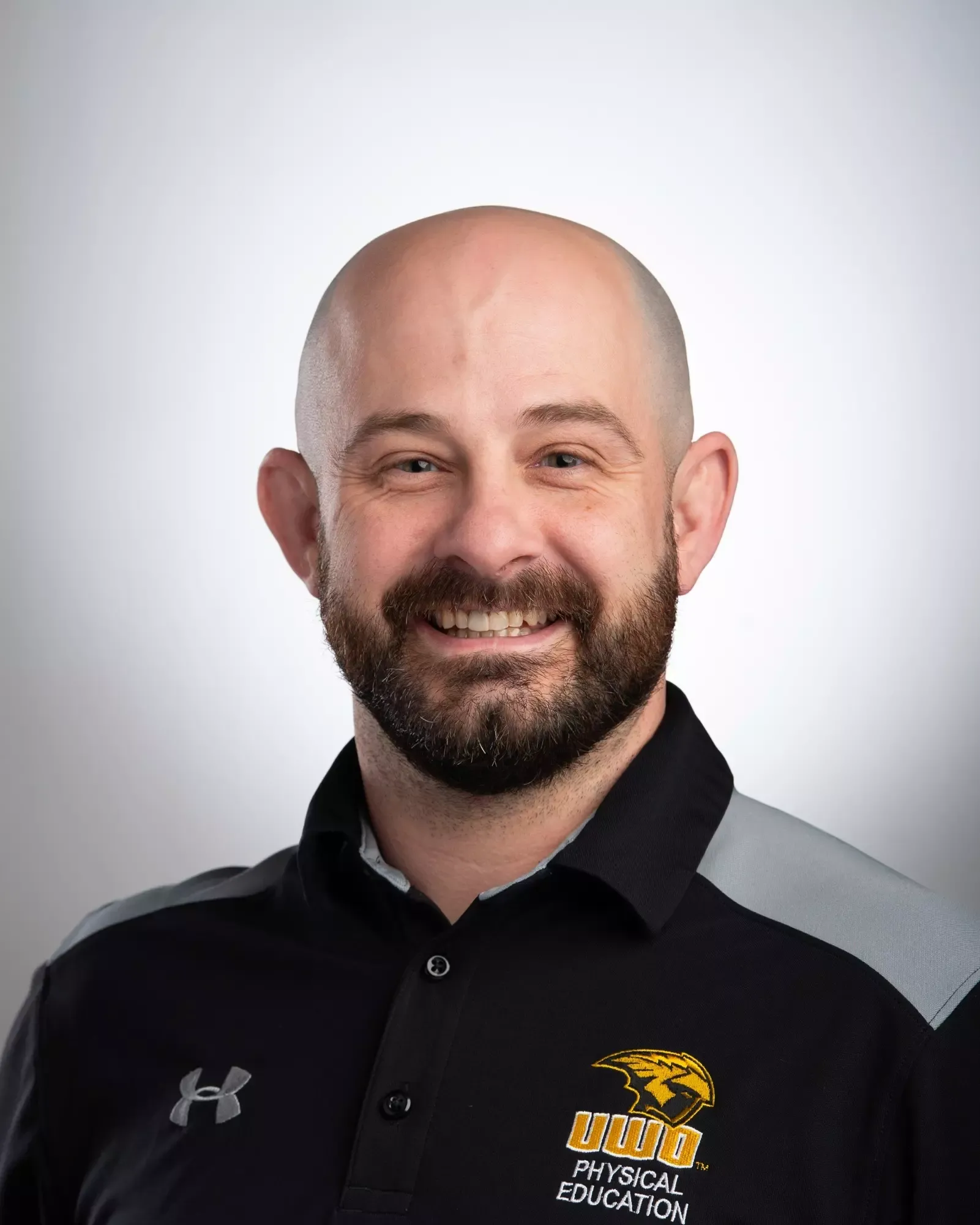 2026 Alex Mueller Headshot