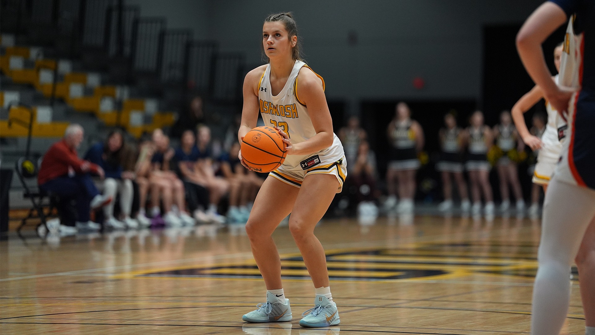 2025 Mallory Hoitink Action Shot, shooting a free throw against Wheaton