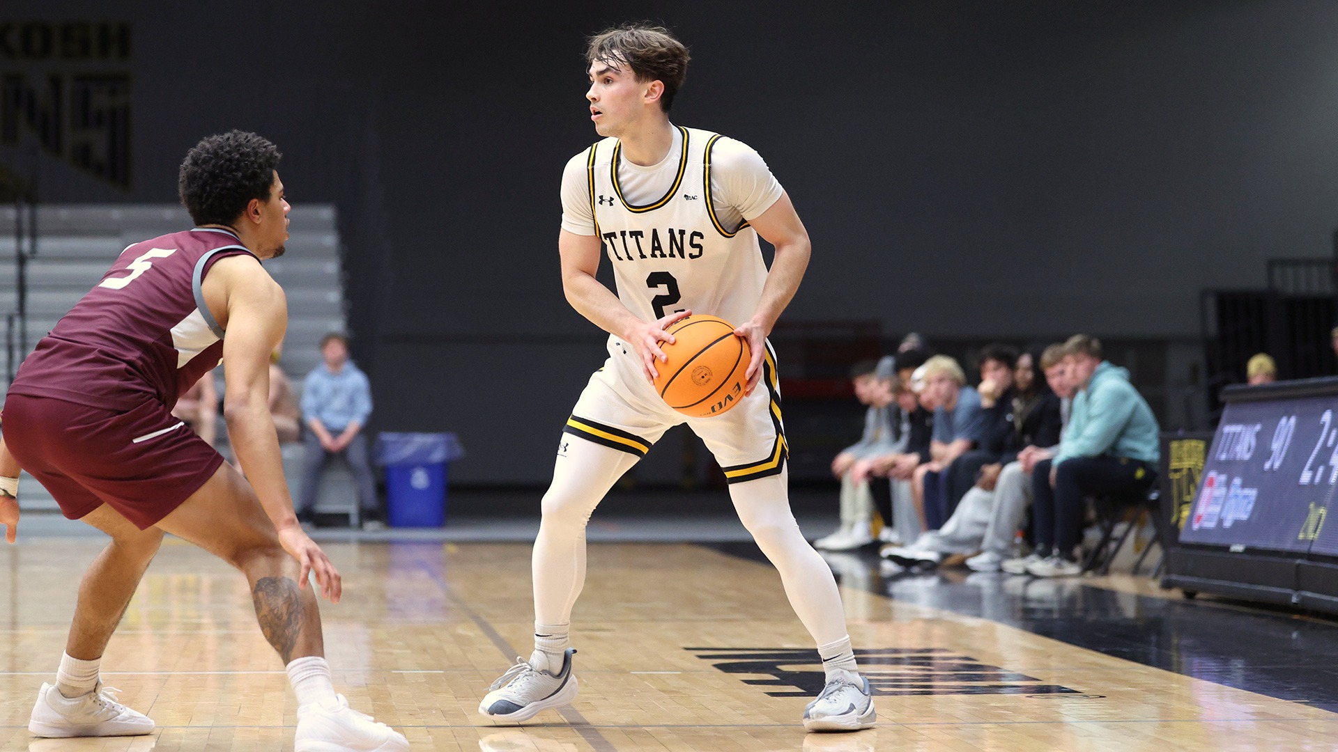 2026 Joey LaChapell Action Shot, holding the ball outside the arc against La Crosse