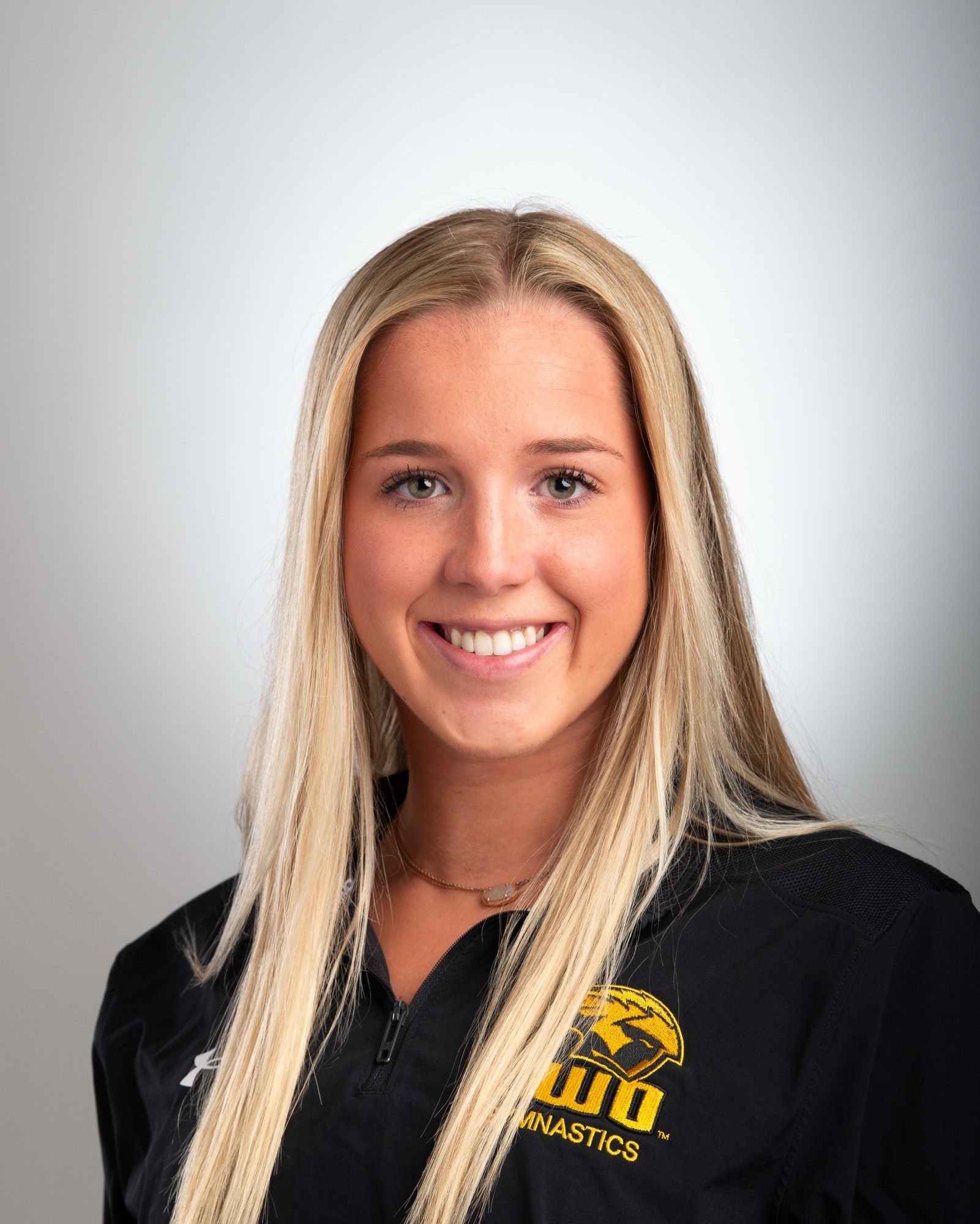 2025 Mackenzie Havlik Headshot