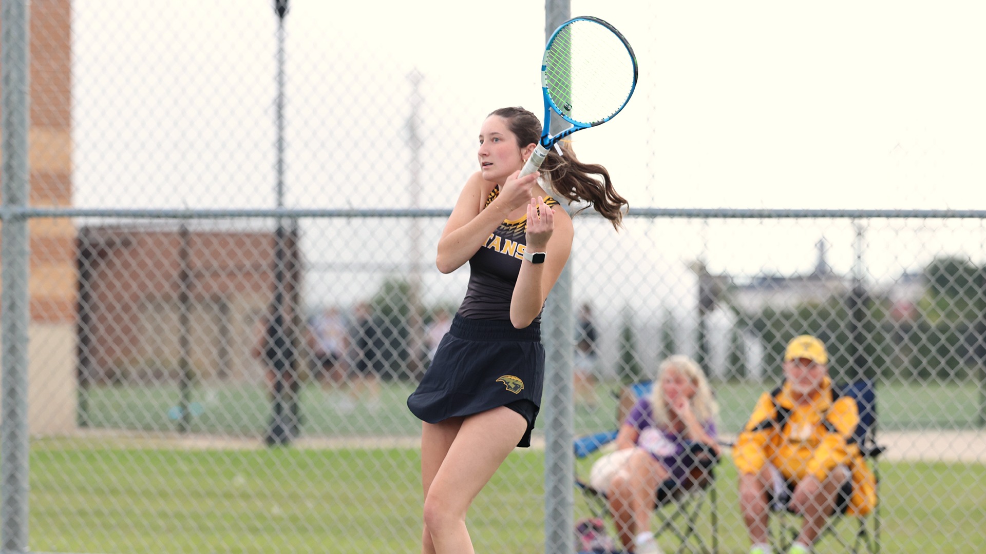 2025 Courtney Carpenter Action Shot, returning the ball against Ripon