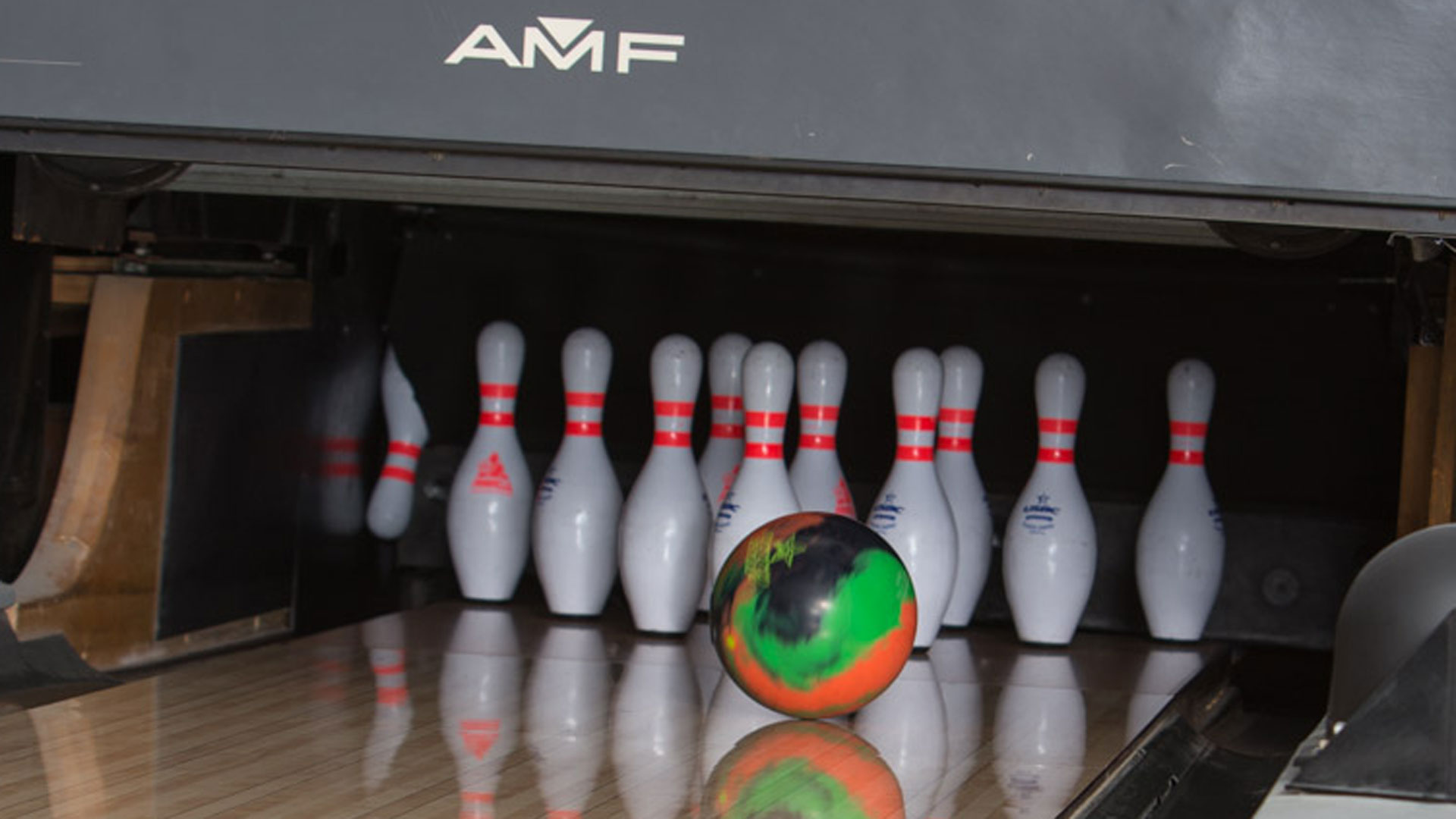 No. 10 Bowling Places Eighth at Ladyjack Hammer Classic University of