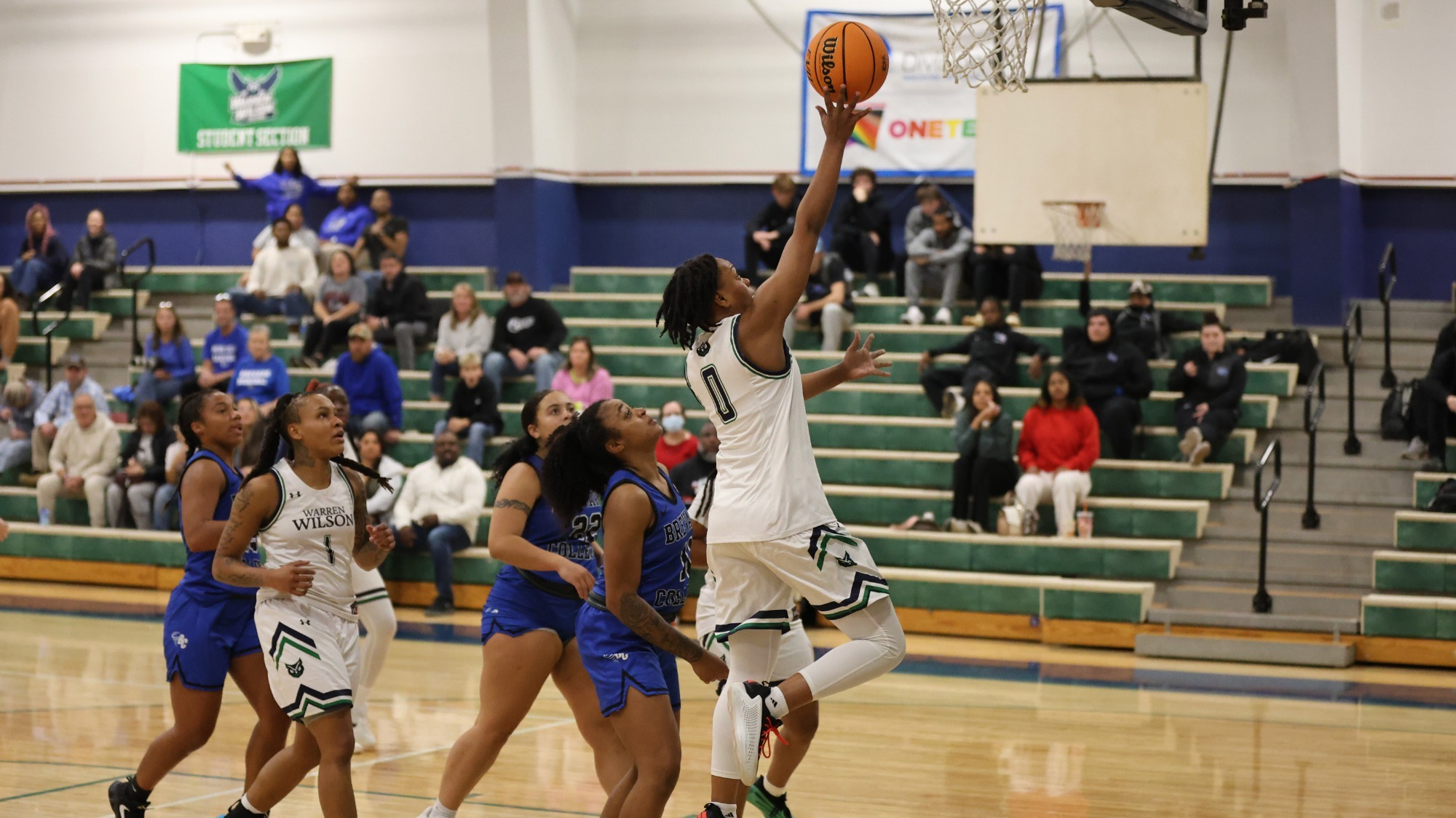 2025 WBB Briah Clarke Goes For Layup