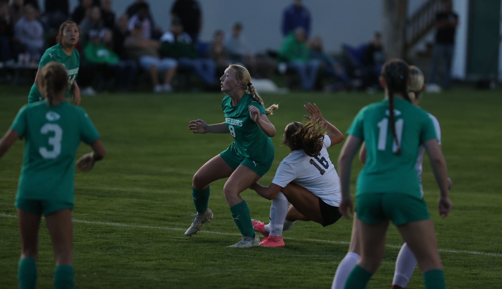 Ellie T - action shot