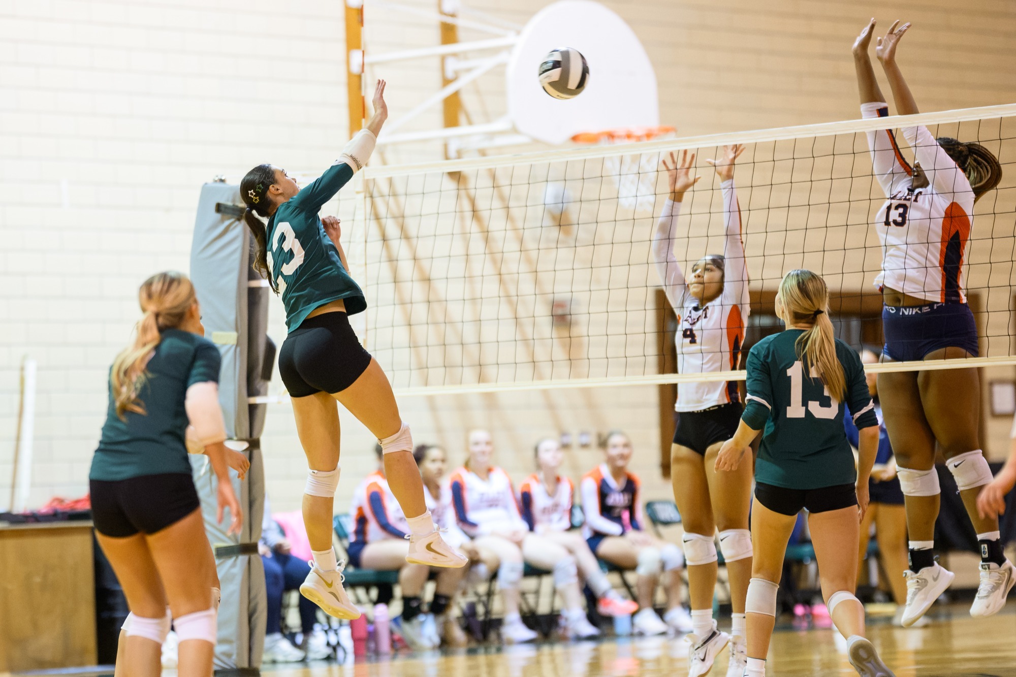 WRA Girls Volleyball