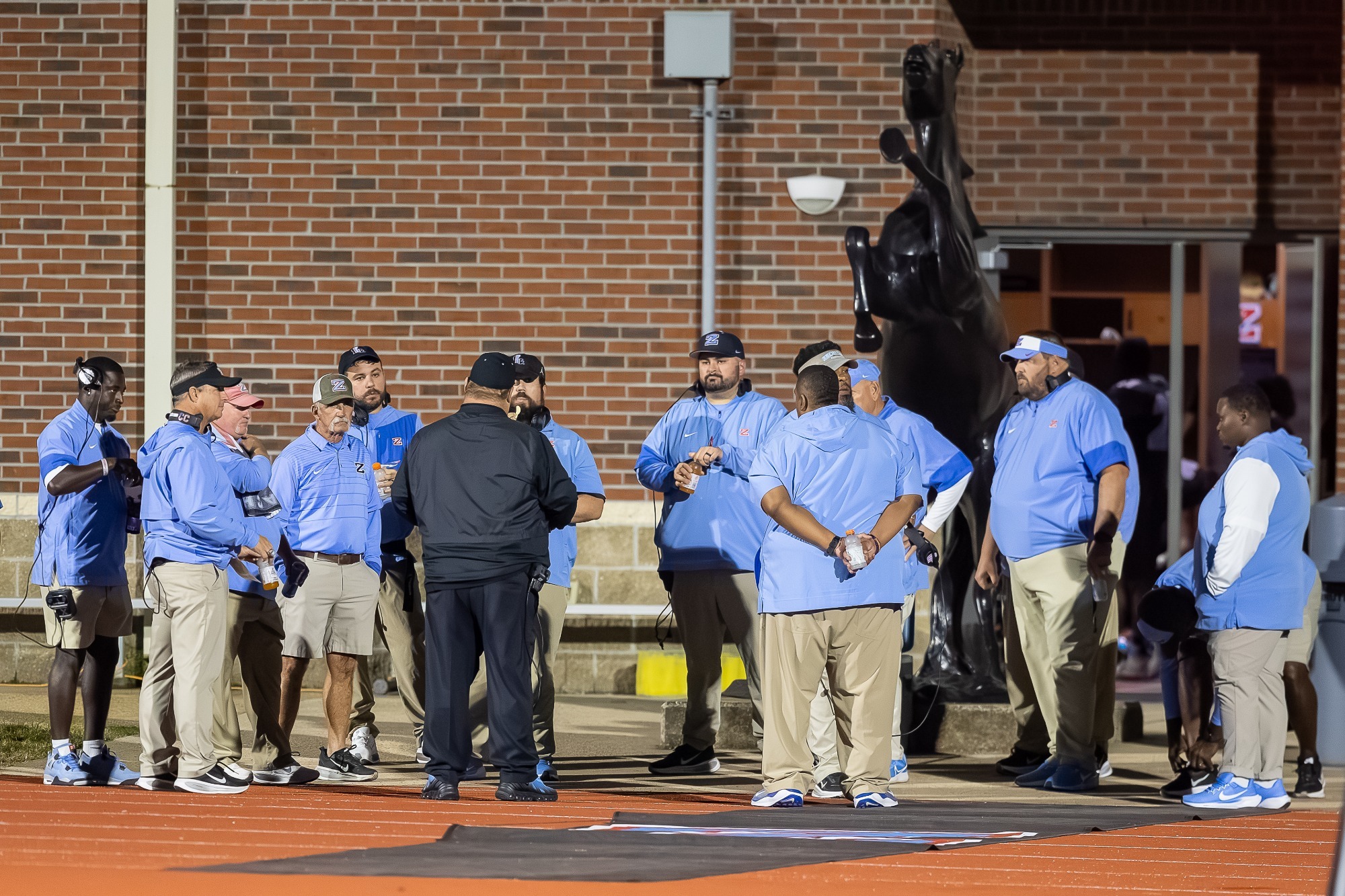 2025 football coaches