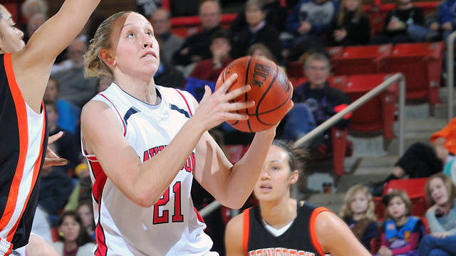 Women's Basketball Preseason Poll And All-Conference Team Announced