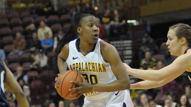 Courtney Freeman Named Women?s Basketball Player of the Week