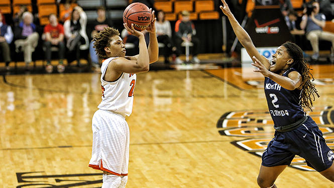 Mercer's Lawrence named player of the week