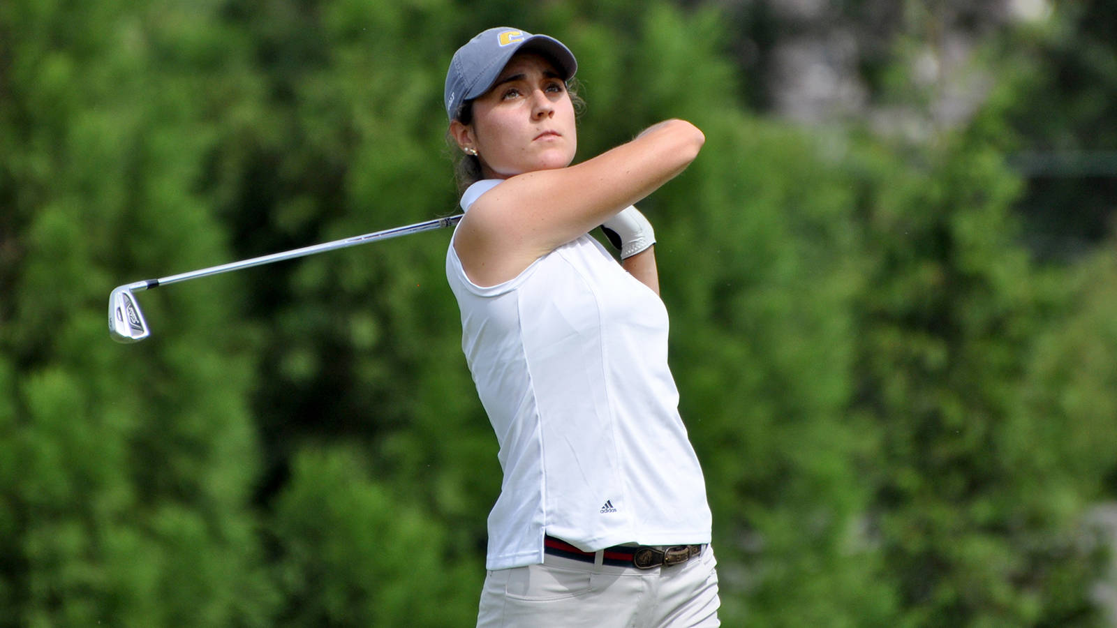 Chattanooga moves up to fifth at Mason Rudolph