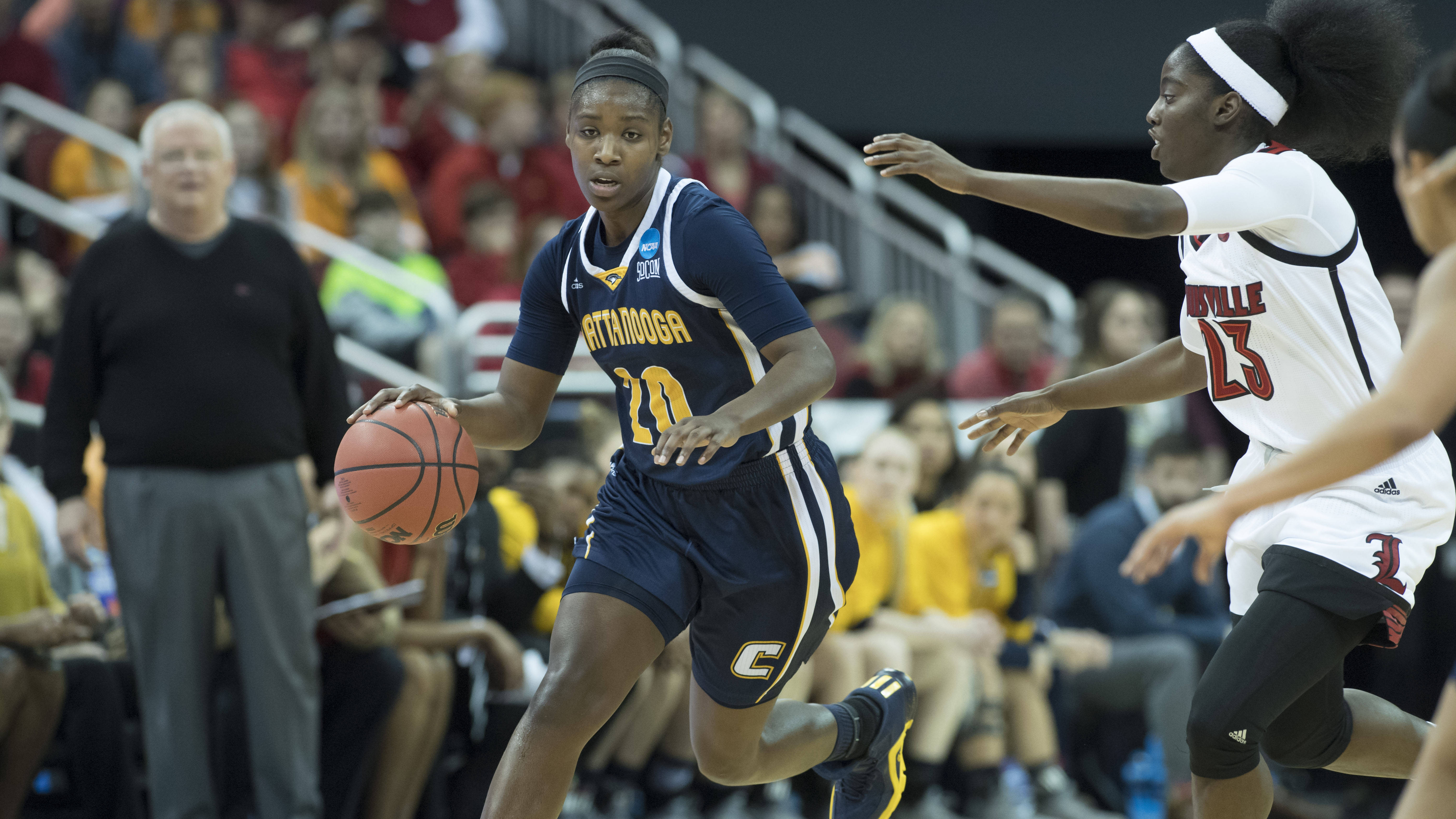 Women's basketball player of the week announced
