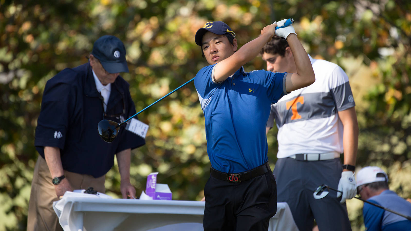 Monday's men's golf roundup
