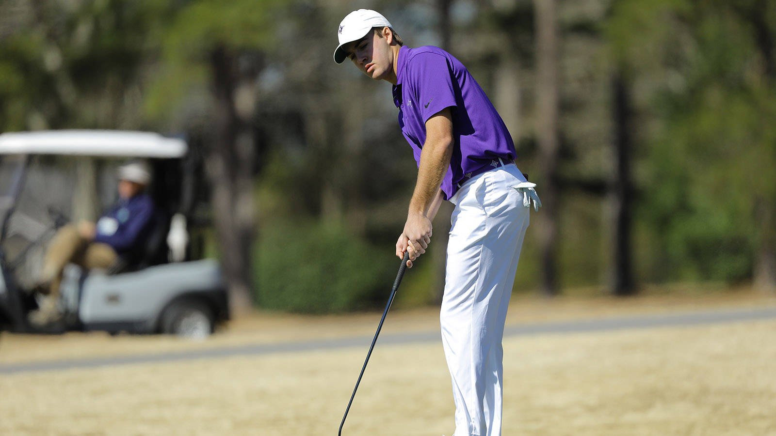 Monday's men's golf roundup