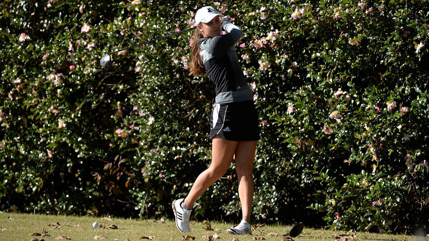 Monday's women's golf roundup